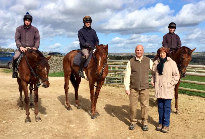 John and Veronica Full with their horses Another Venture, Biscuit and Ascotdeux Nellerie