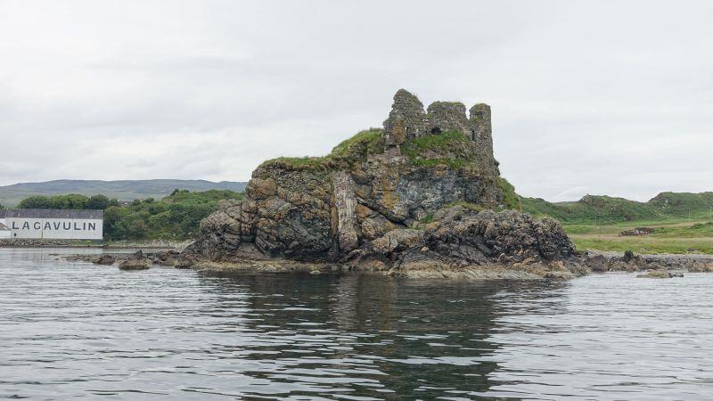 Dunyvaig Castle 
