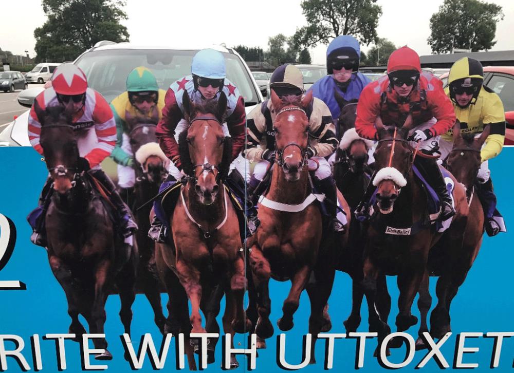 Spot  Andy Sulin's horse Aliandy on the right?.. the sign as you come into Uttoxeter Racecourse..