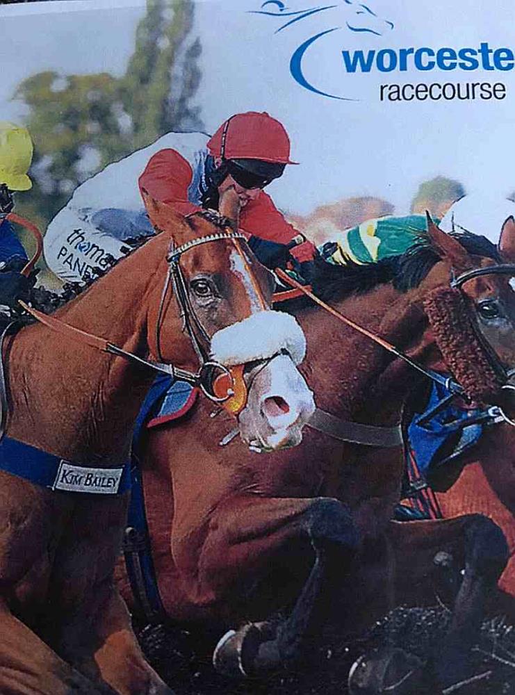 Tom Lacey sent me this.. he was rather surprised that Worcester used this picture on their racecard yesteray.... How much did I pay he asked..