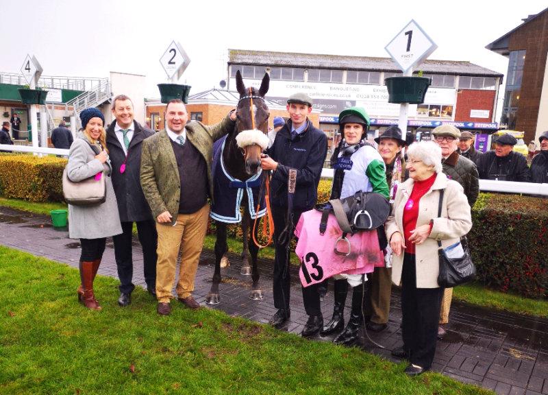 Happy owners with their horse Vinndication