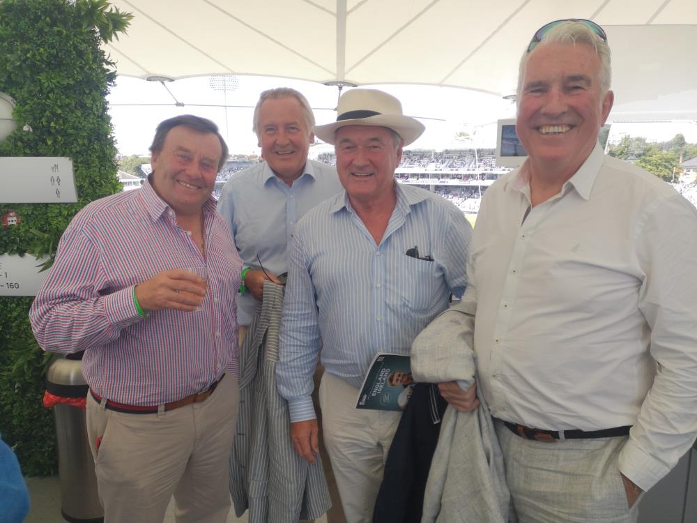 Look who in bumped into.. Nicky Henderson, Stephen Cannon, Kevin and Dermot Clancy