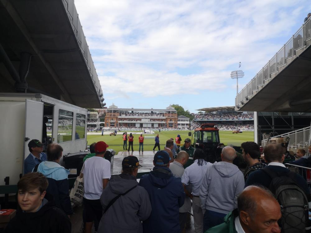 Play delayed for an hour at Lords yesterday..