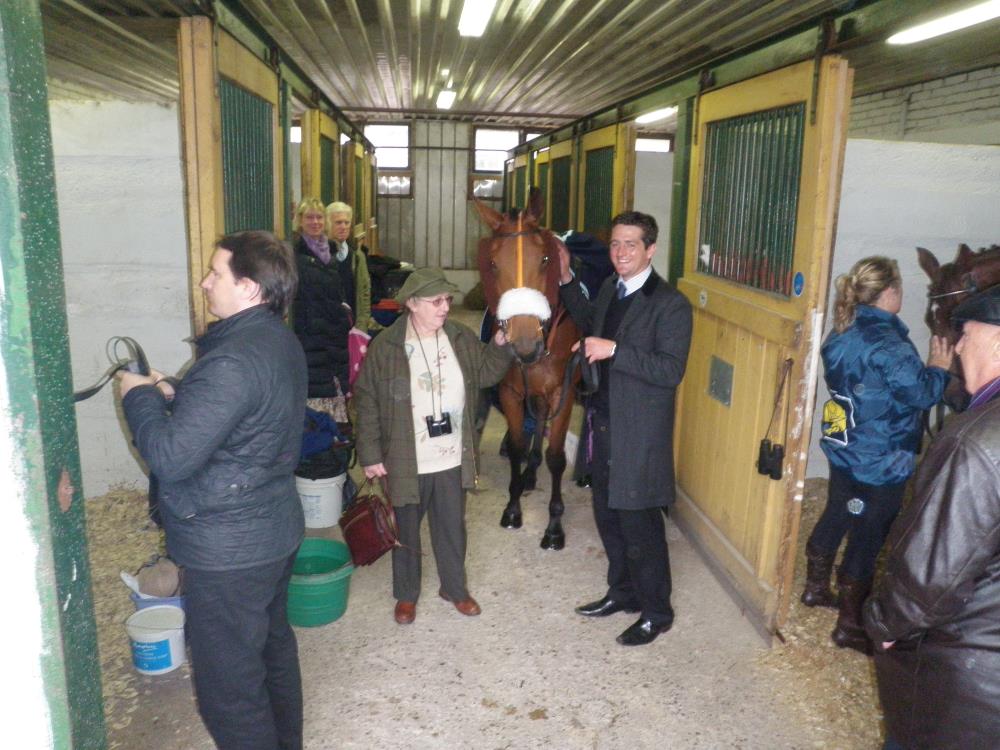 In the saddling box before the race.. Pete and Moo Mordaunt are inthe back of the photo..