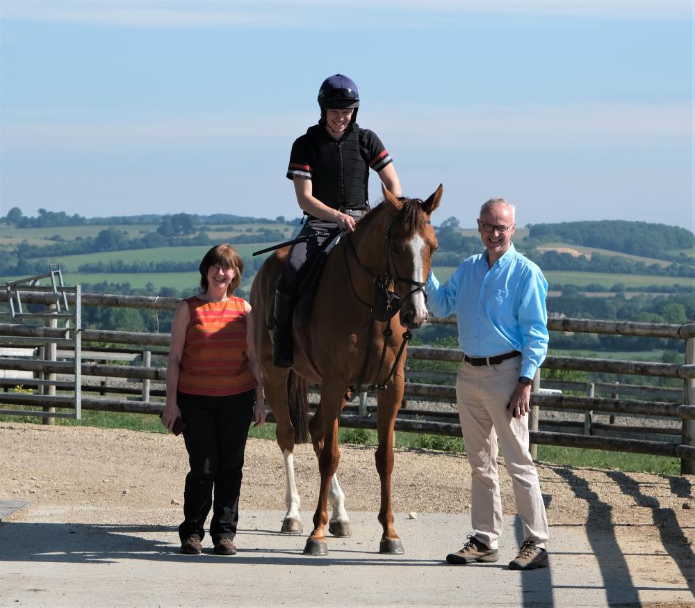Angie and Iain with their KBRP horse Lord Apparelli