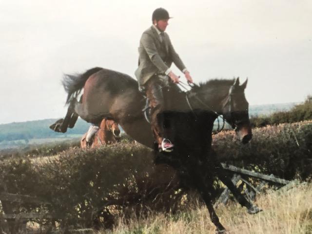 This is the trainer riding Cheval de Guerre in retirement .. great action picture
