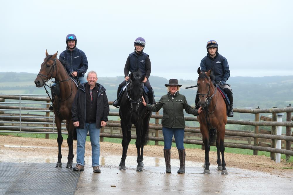  Paul and Suzanne Higgs were here third lot to see their KBRP horses Chazza, Voyburg and Drumreagh