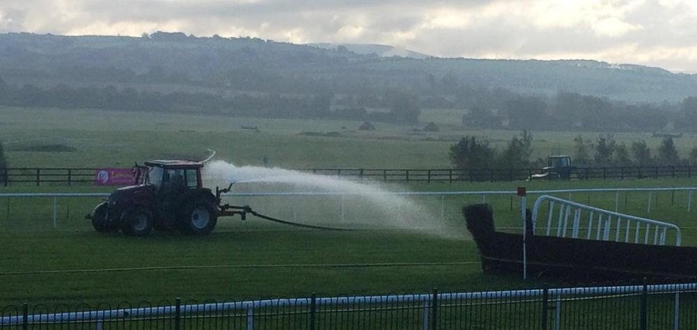 The unique way they water at Punchestown