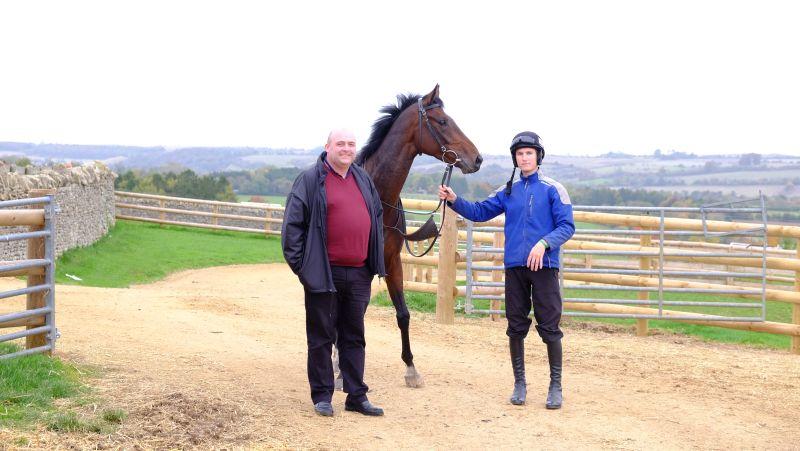 Steve Winter with his horse Younevercall and Tom Bellamy