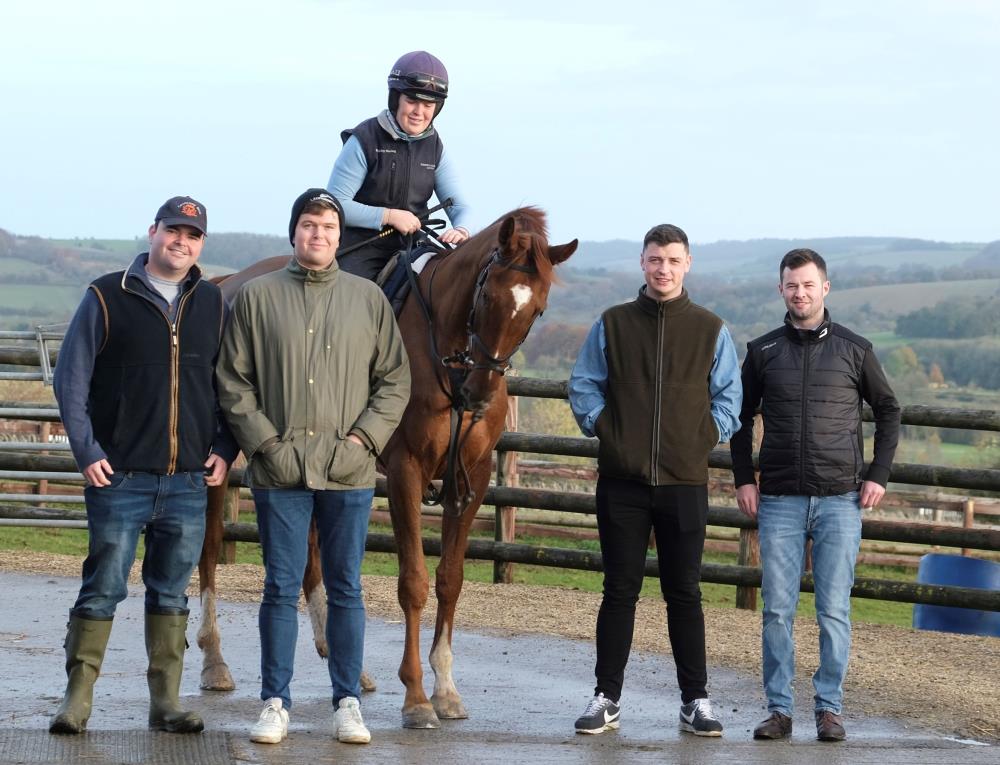 Frank Spurway, Cameron McCum, Kev Cleary and Jack Kennedy (claiming 7lbs) With Phantom Getaway