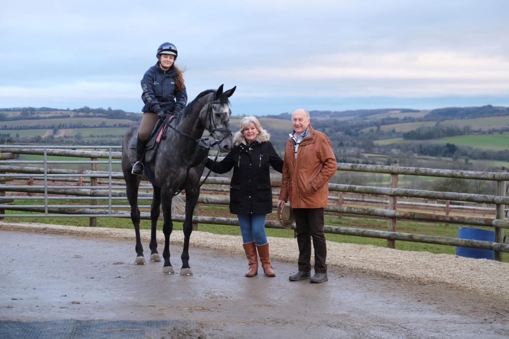 Gerda and Mike with their KBRS horse Galante de Romay