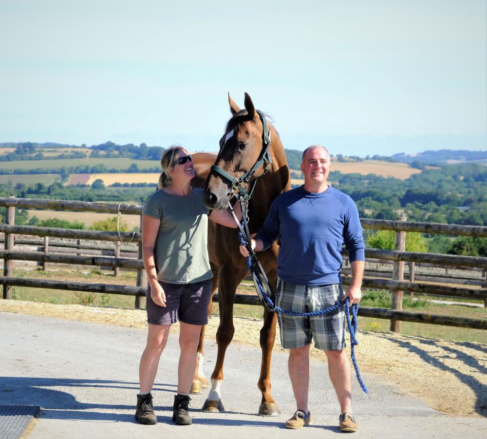 Catherine and Edward Alfrandary with their new horse Tantoli..Rehomed Racehorse