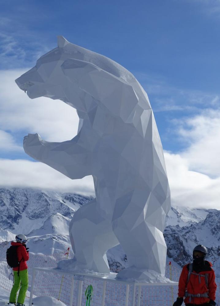 Pretty impressive ice sculture