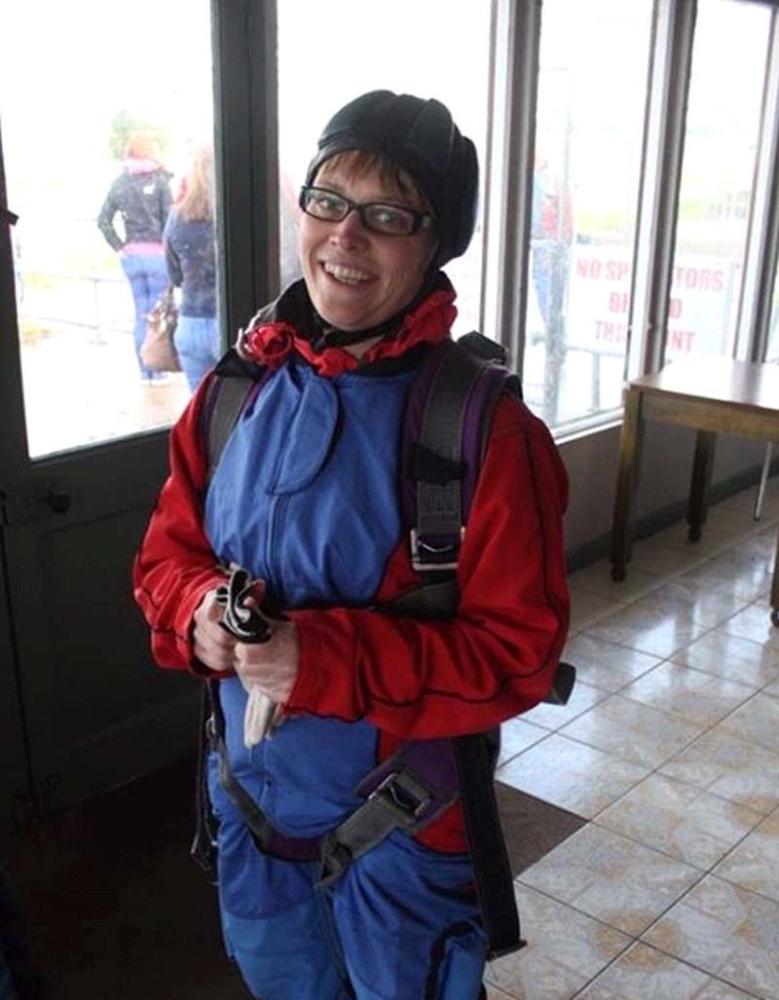 Michelle Dudderidge who has shares in Silver Kayf and now Blazon before doing her tandem sky dive